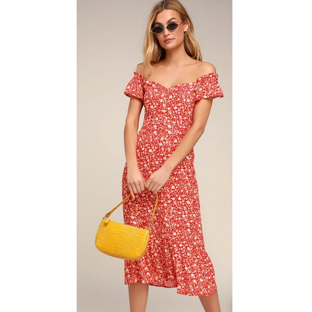 Lulus - Mariana Red Floral Print Midi Dress